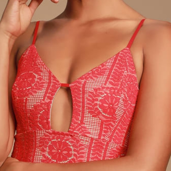 Lulu's-Red/Cream Lace bodycon dress - Picture 6 of 8